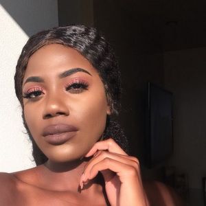 Meet your Posher, Cynnderrella